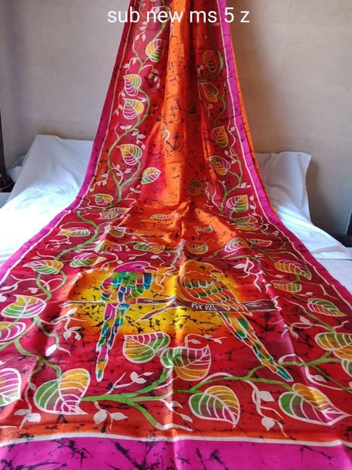 Orange Red Exclusive Wax Hand Batik Print Pure Silk Mark Certified Bishnupuri Silk Sarees - Dailybuyys