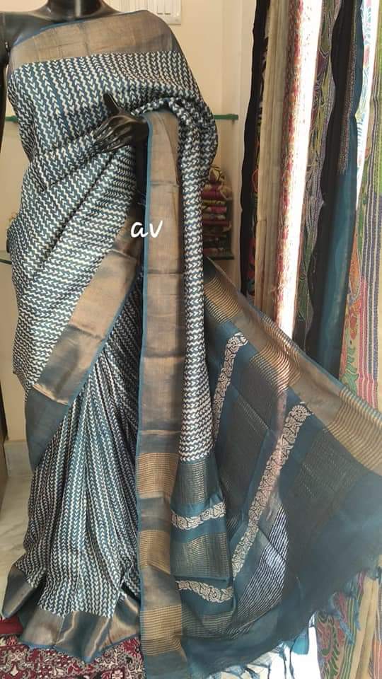 Grey Block Printed Zari Border Pure Silk Mark Certified Tussar Silk Sarees - Dailybuyys