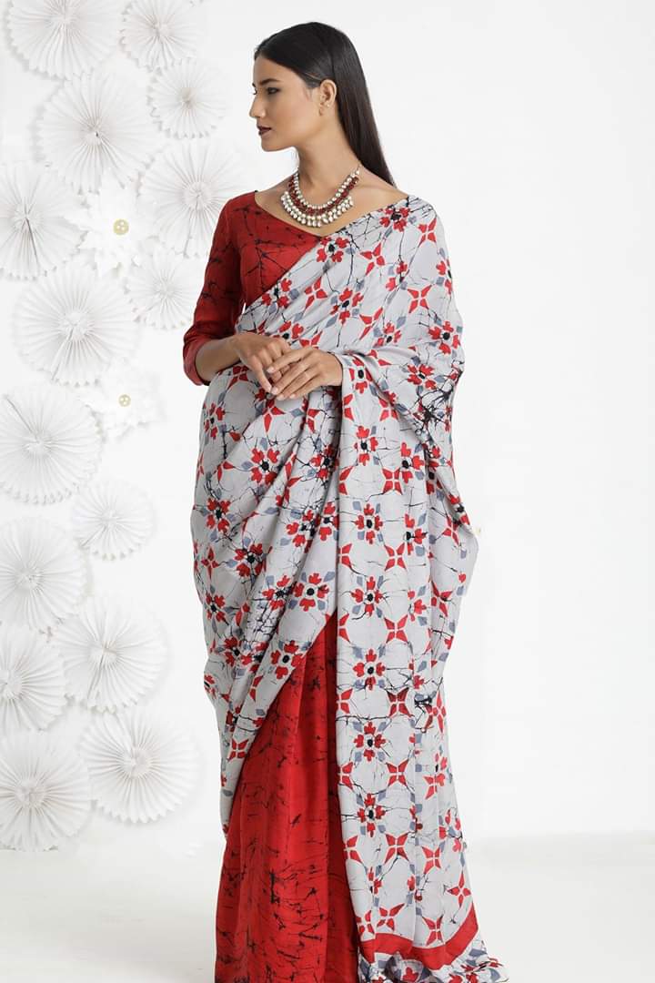 Red Block Printed Pure Silk Mark Certified Bishnupuri Silk Sarees - Dailybuyys
