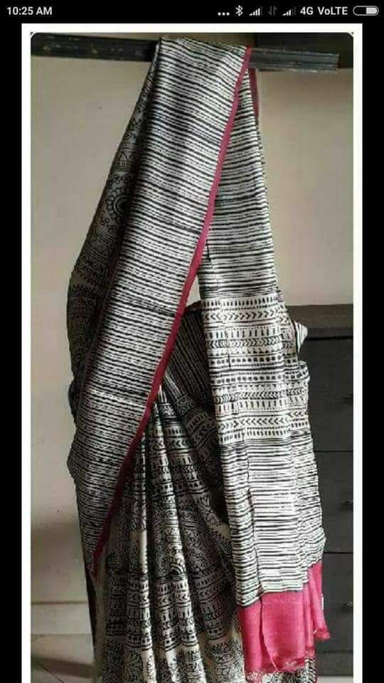 Grey Beige Block Printed Pure Silk Mark Certified Bishnupuri Silk Sarees - Dailybuyys