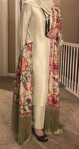 Beige Hand Painted Silk Top & Dupatta - Dailybuyys