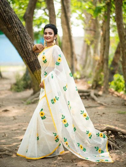 Cotton Sarees: A Comfortable and Elegant Choice for Every Season - Dailybuyys