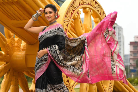 Handprint and Blockprint: How Dailybuyys Makes Tussar Ghicha Silk - Dailybuyys