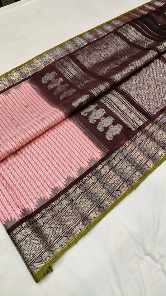 Gadwal Pure Silk Sarees with Kuttu Kanchi Borders And handwoven meenakari Turning Buta In Border