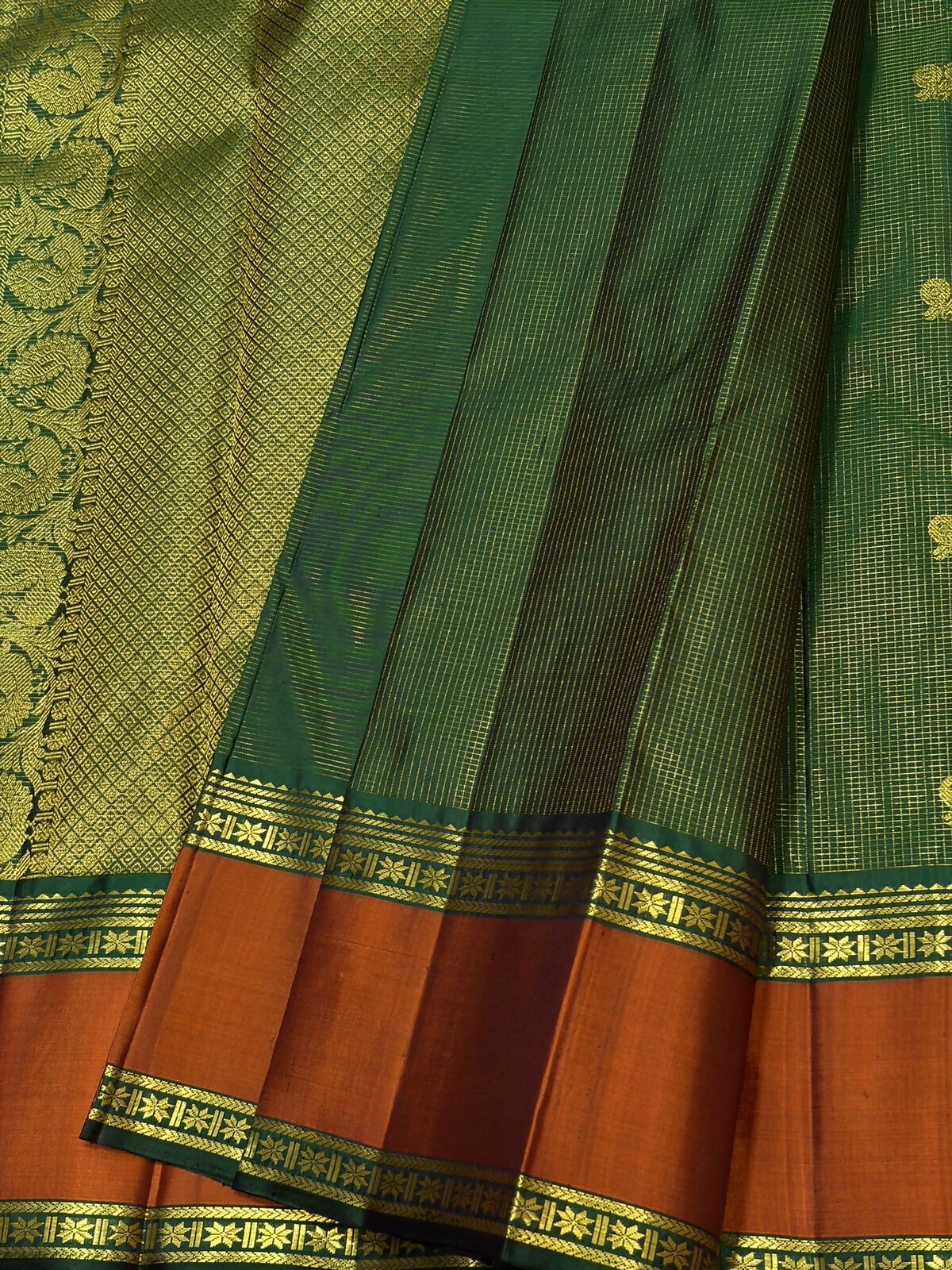 Handloom Kanchipuram Pattu sarees