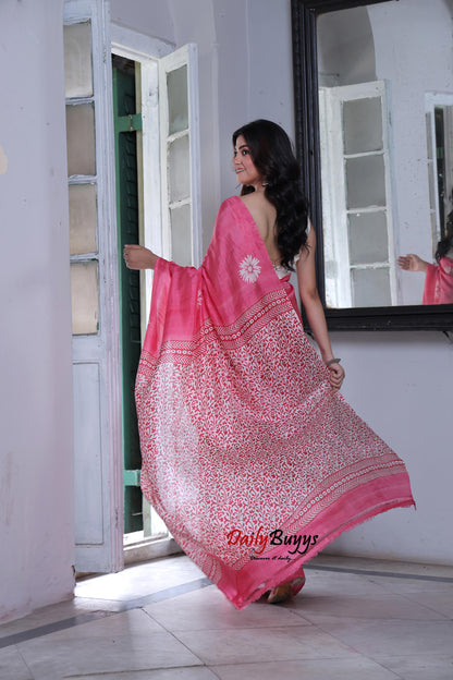 Peach Floral Discharge Block Printed Silk Mark Certified Bishnupuri Silk Sarees - Dailybuyys