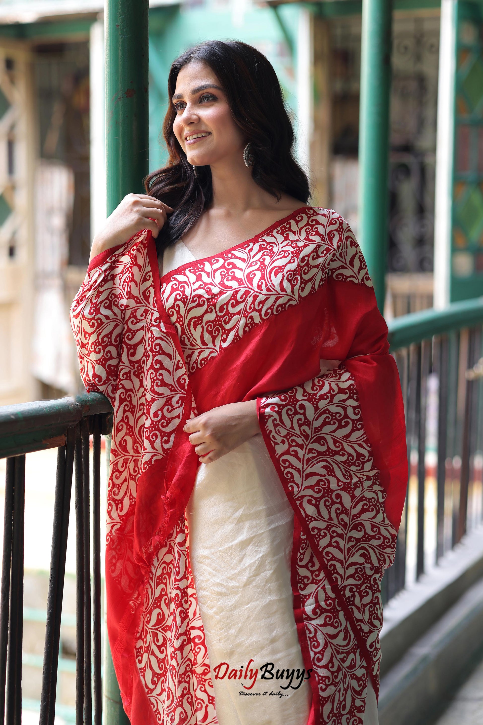 Red Block Printed Pure Silk Mark Certified Bishnupuri Silk Sarees - Dailybuyys