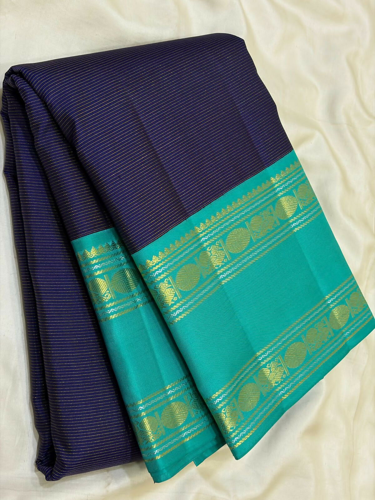 Pure Kanchipuram Handloom Bridal Silk Sarees 2 gram Zari vaira oosi With Silk Mark Certified 27500/-