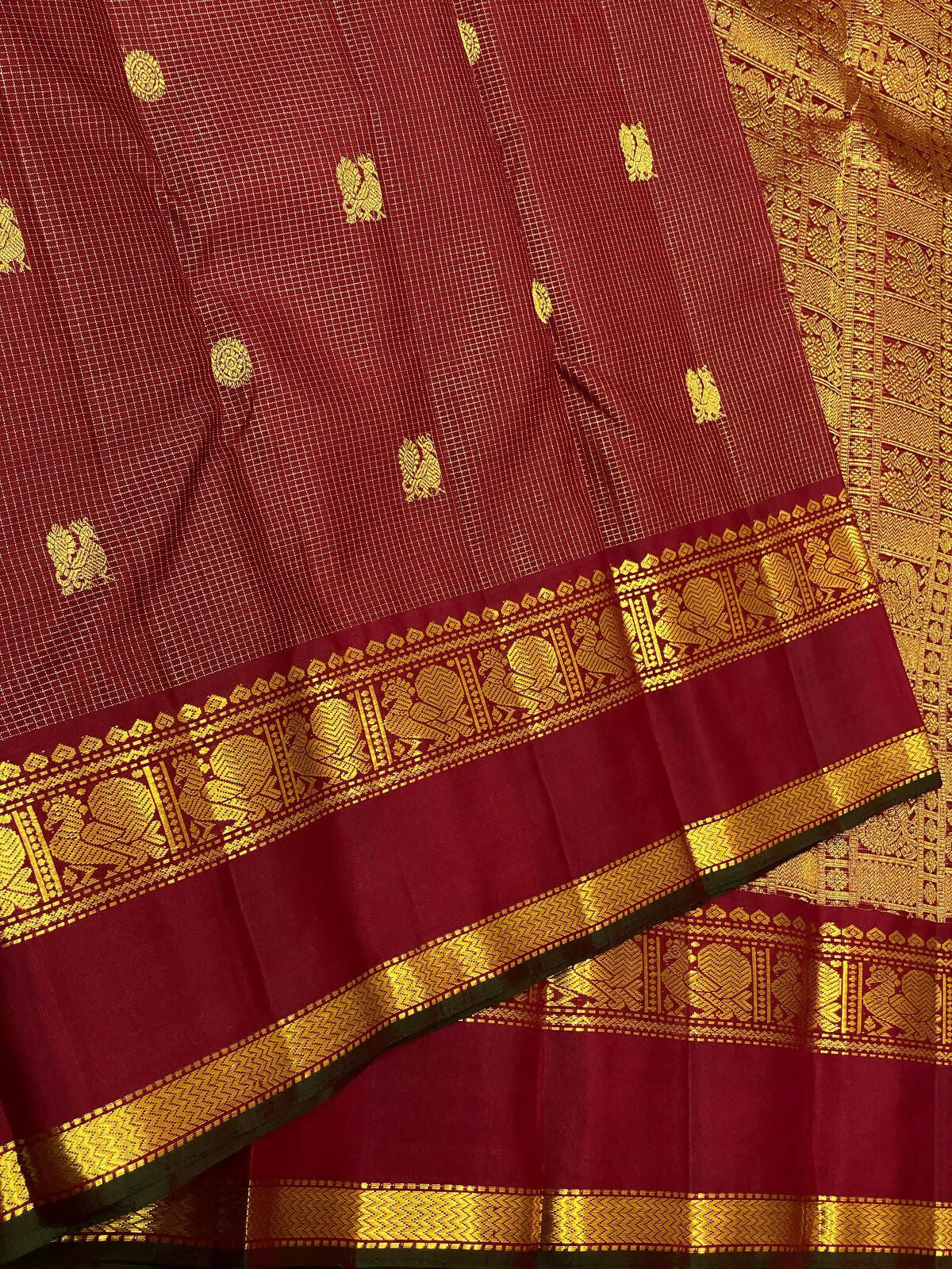 Handloom Kanchipuram Pattu sarees