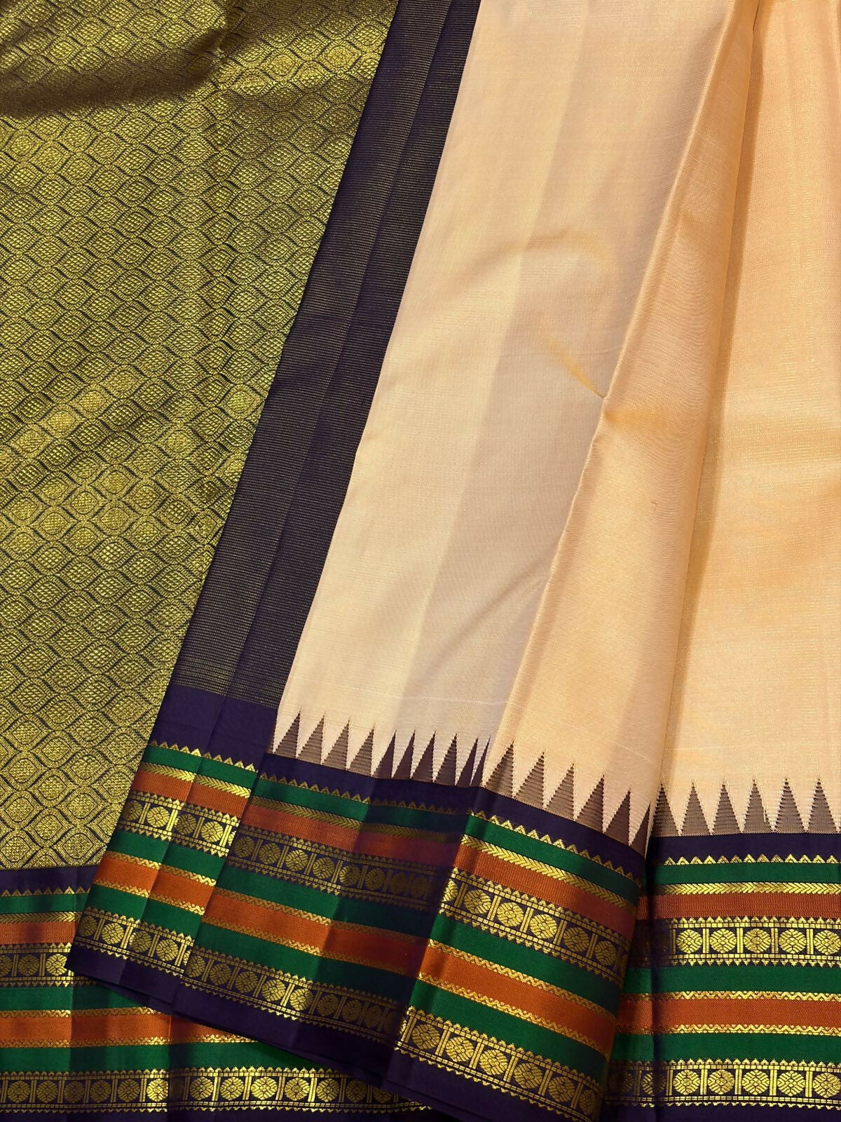 Pure Kanchipuram Handloom Bridal Silk Sarees 2 gram Zari vaira oosi With Silk Mark Certified 27500/-