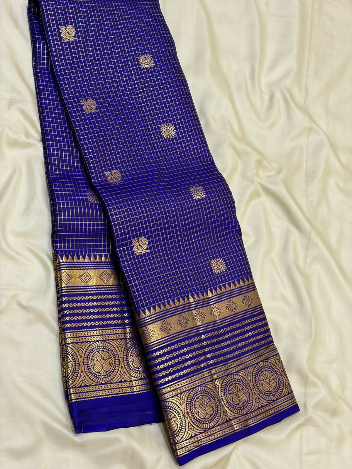 Pure Kanchipuram Handloom Silk Sarees 1 gram Zari vaira oosi checks With Silk Mark Certified 19500/-