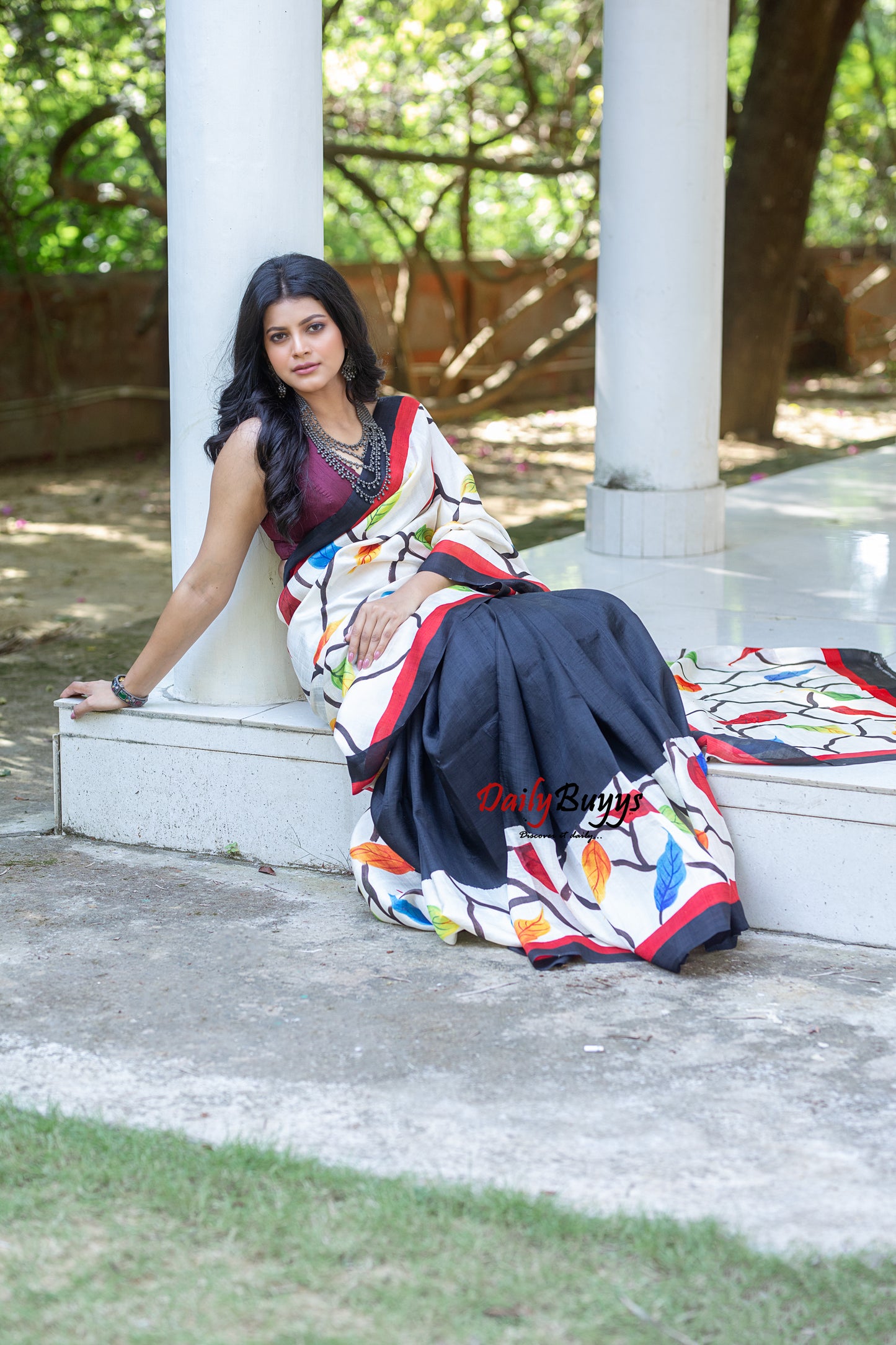 Black Bird Hand Painted Silk Mark Certified Bishnupuri Silk Sarees