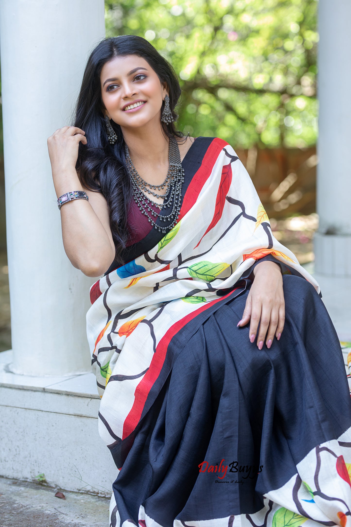 Black Bird Hand Painted Silk Mark Certified Bishnupuri Silk Sarees