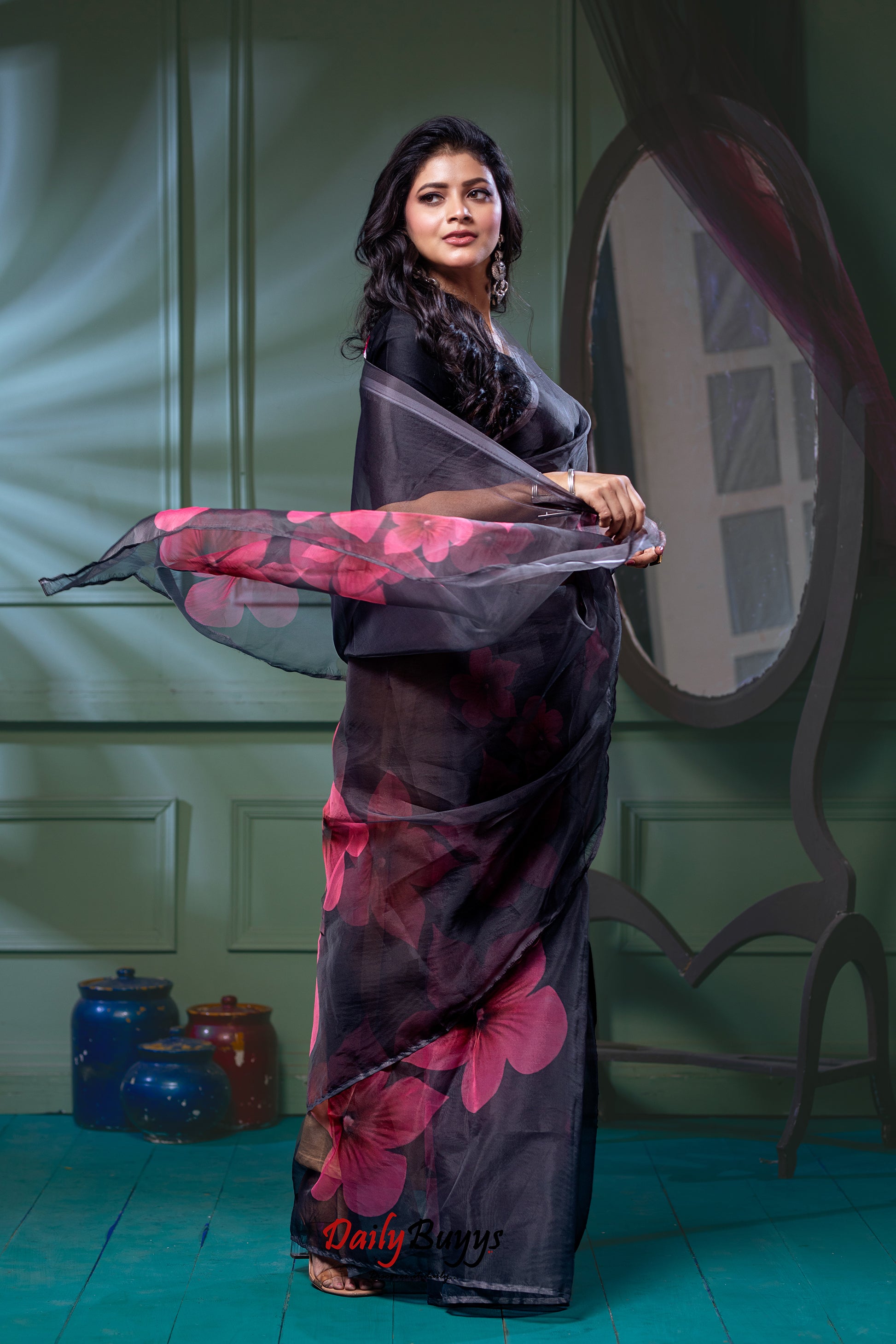 Digital Floral Print Organza Sarees - Dailybuyys