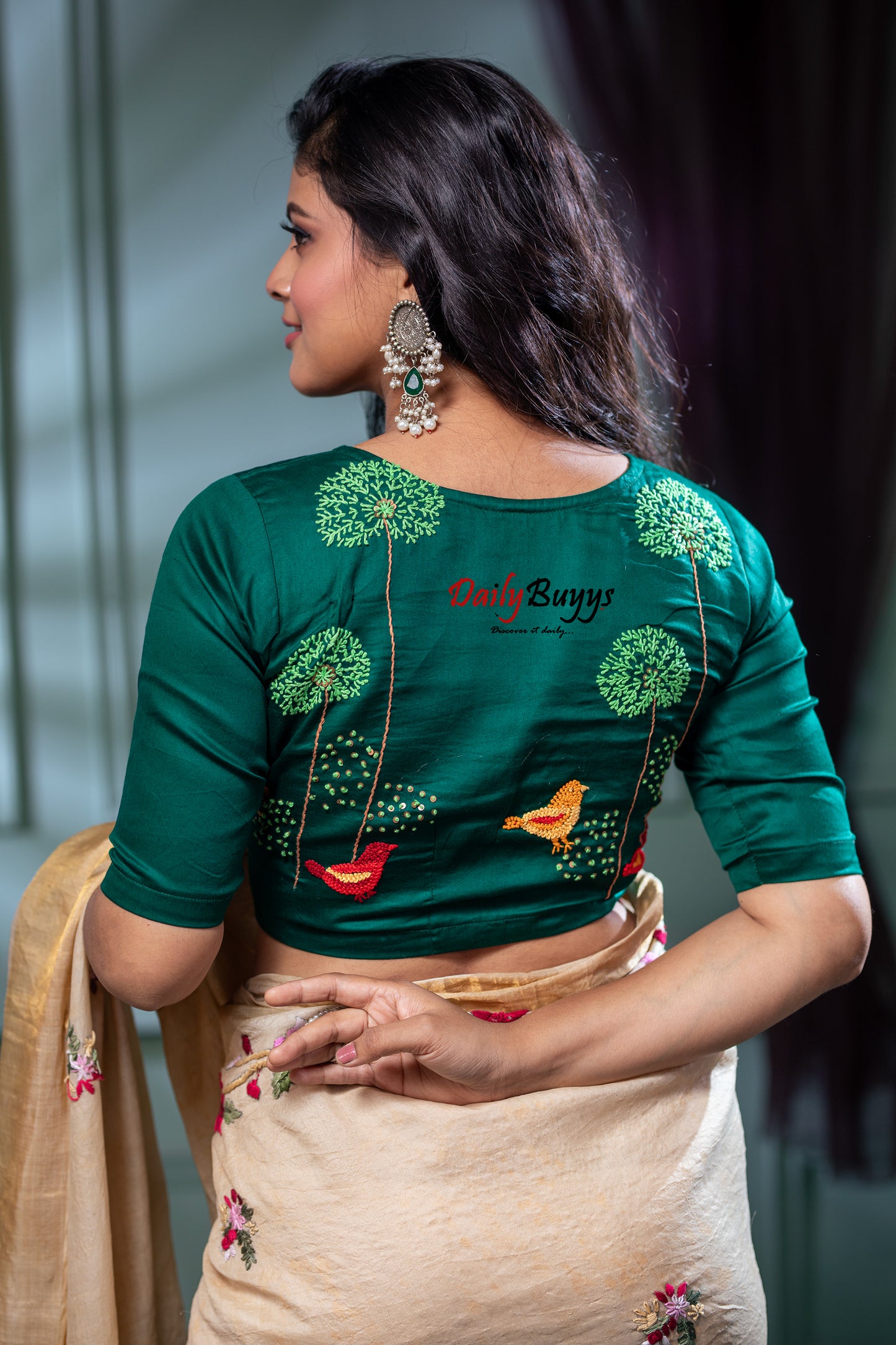 Green Floral Embroidery Design Blouses - Dailybuyys