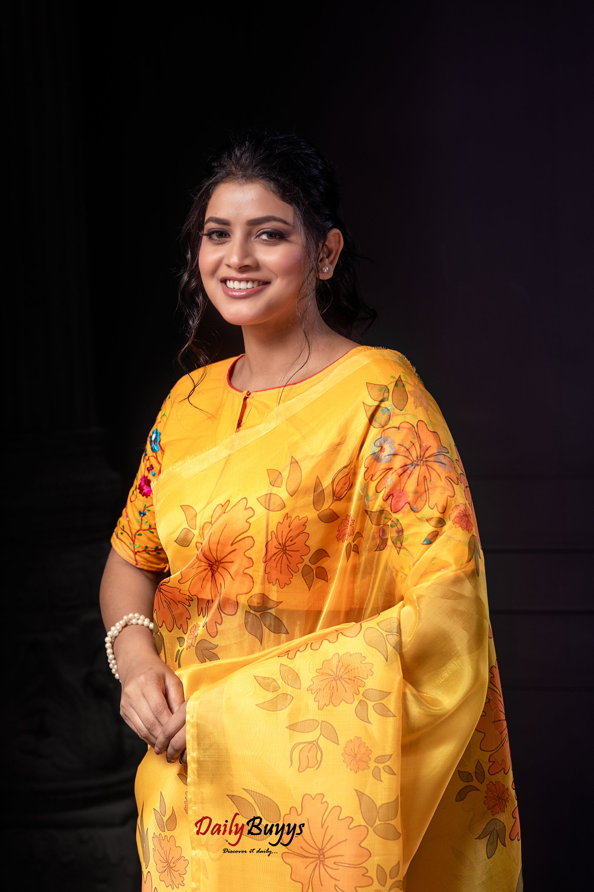 Yellow Digital Floral Print Organza Sarees - Dailybuyys
