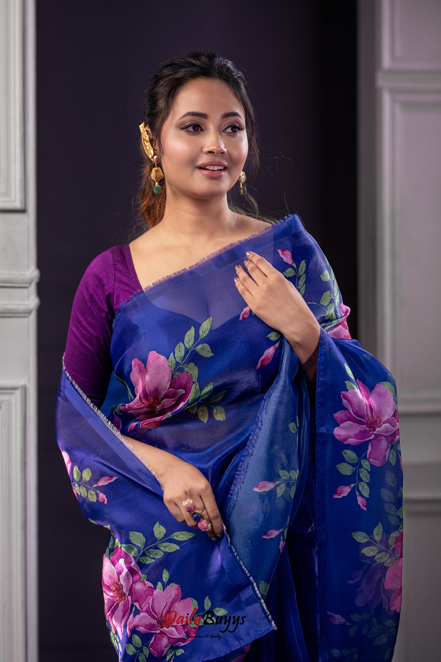 Blue Digital Floral Print Organza Sarees - Dailybuyys