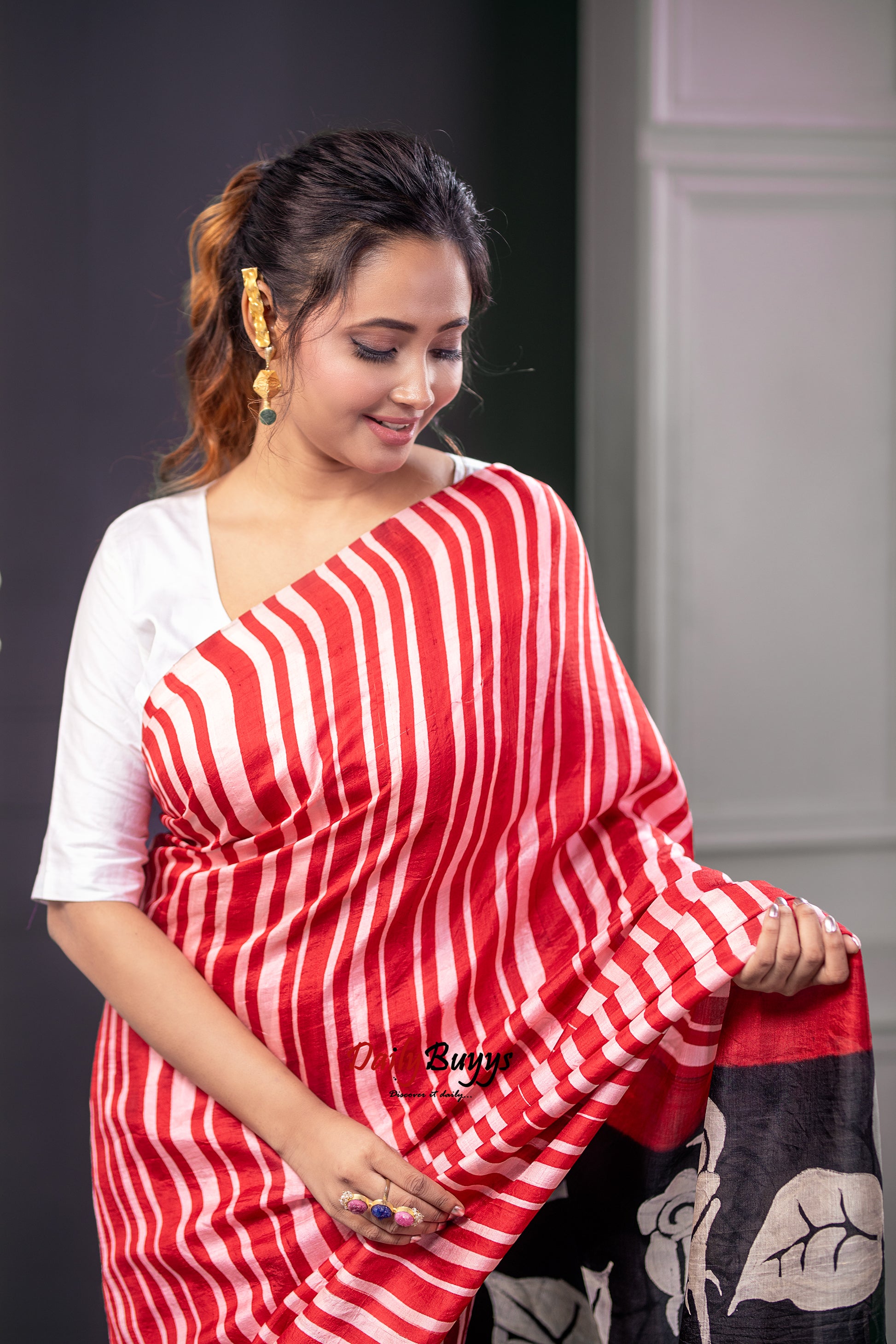 Red Hand Block Printed Silk Mark Certified Bishnupuri Silk Sarees - Dailybuyys