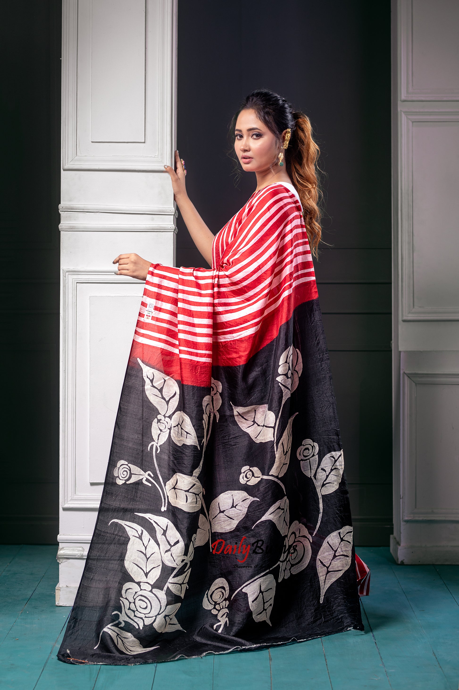 Red Hand Block Printed Silk Mark Certified Bishnupuri Silk Sarees - Dailybuyys
