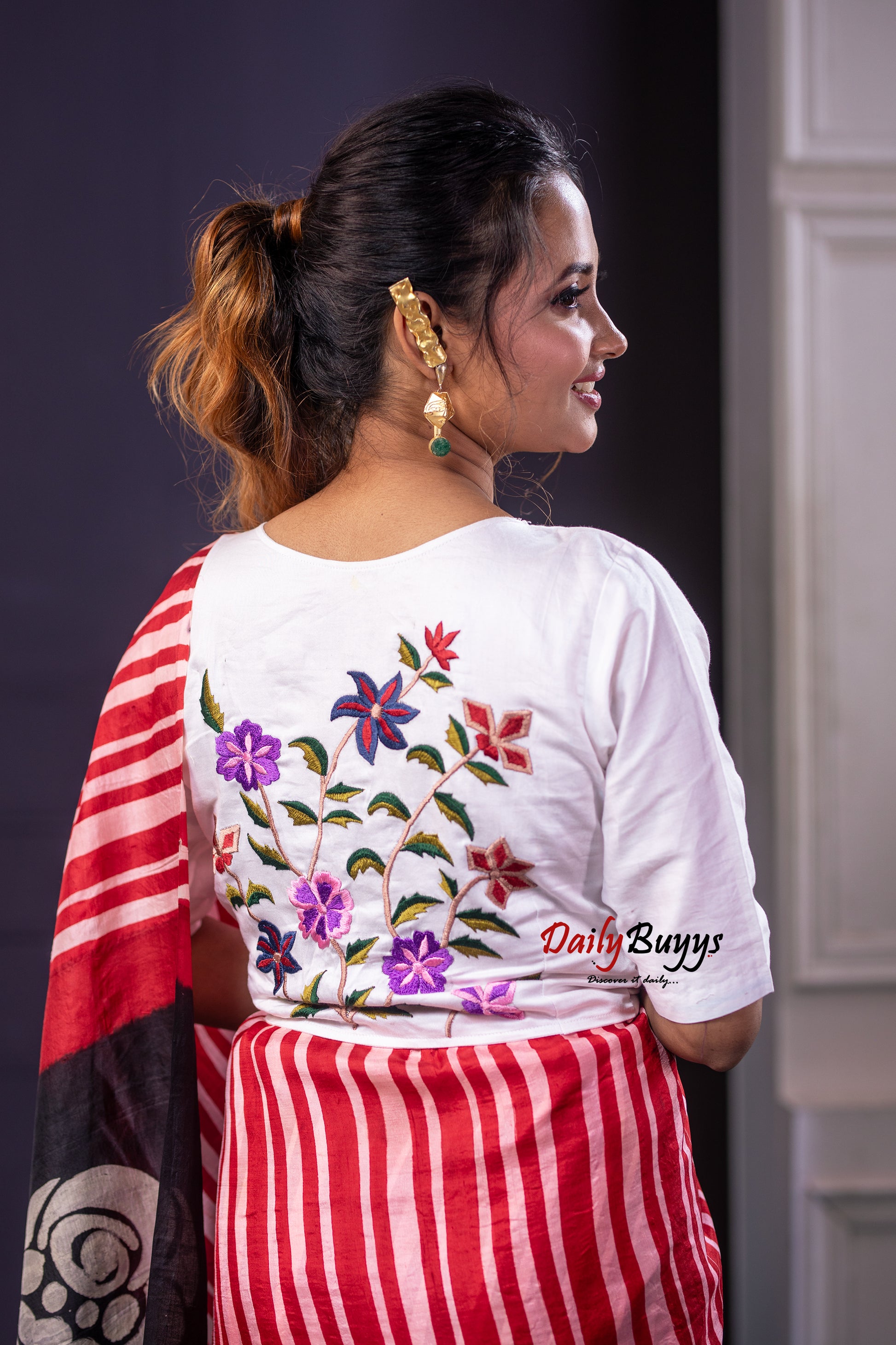White Floral Embroidery Design Blouses - Dailybuyys