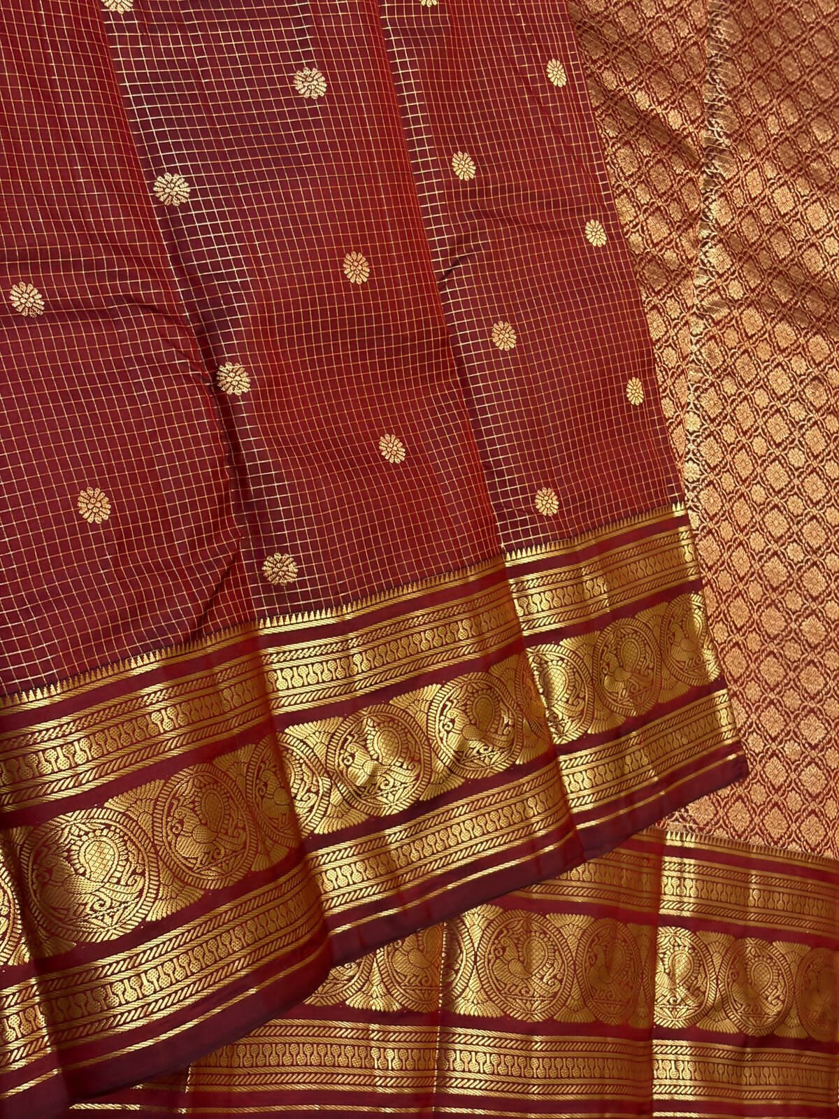 Pure Kanchipuram Handloom Silk Sarees 1 gram Zari vaira oosi checks With Silk Mark Certified 19500/-