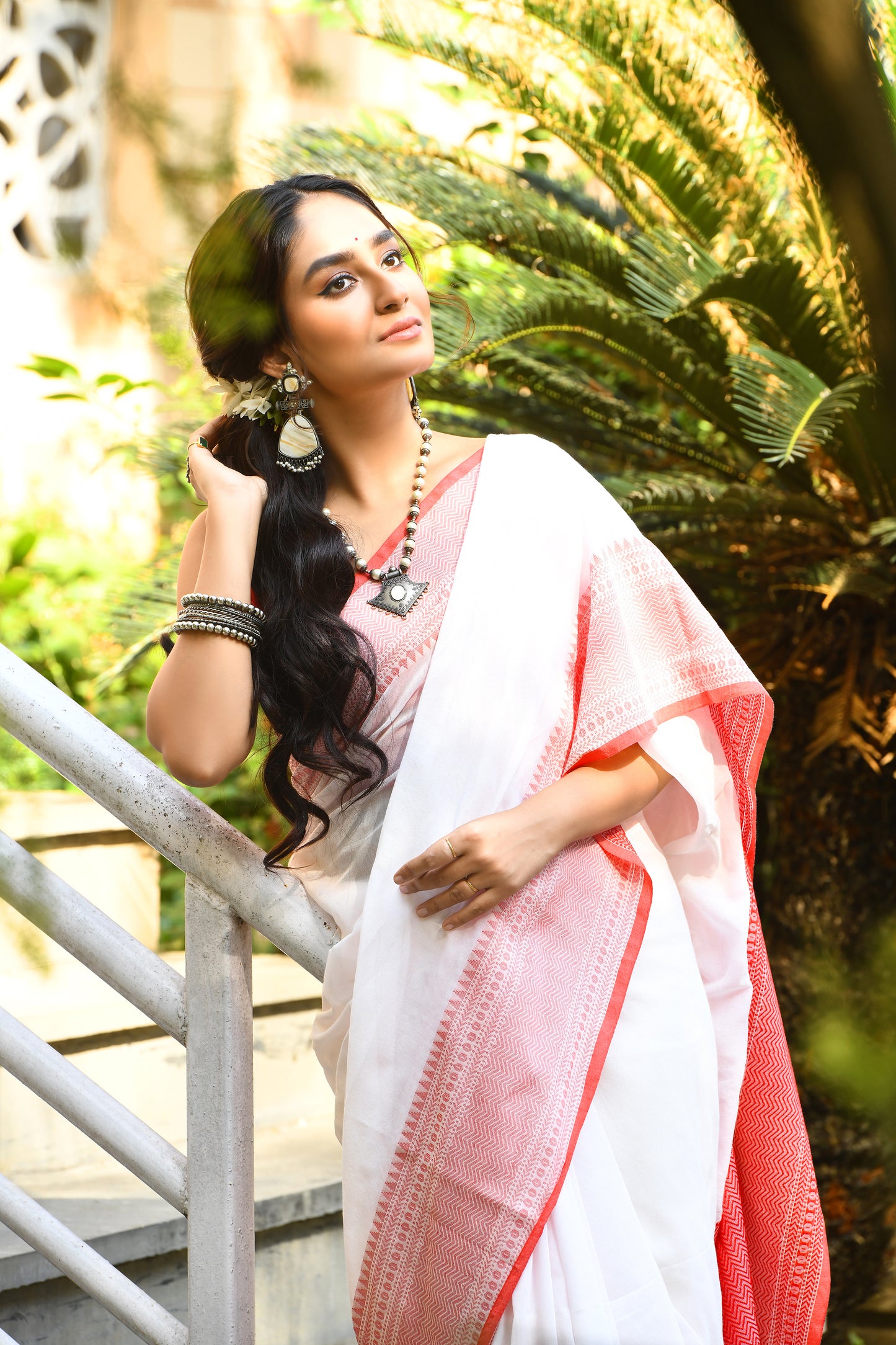 White and Red Cotton Handloom Sarees