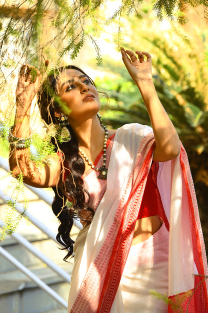 White and Red Cotton Handloom Sarees