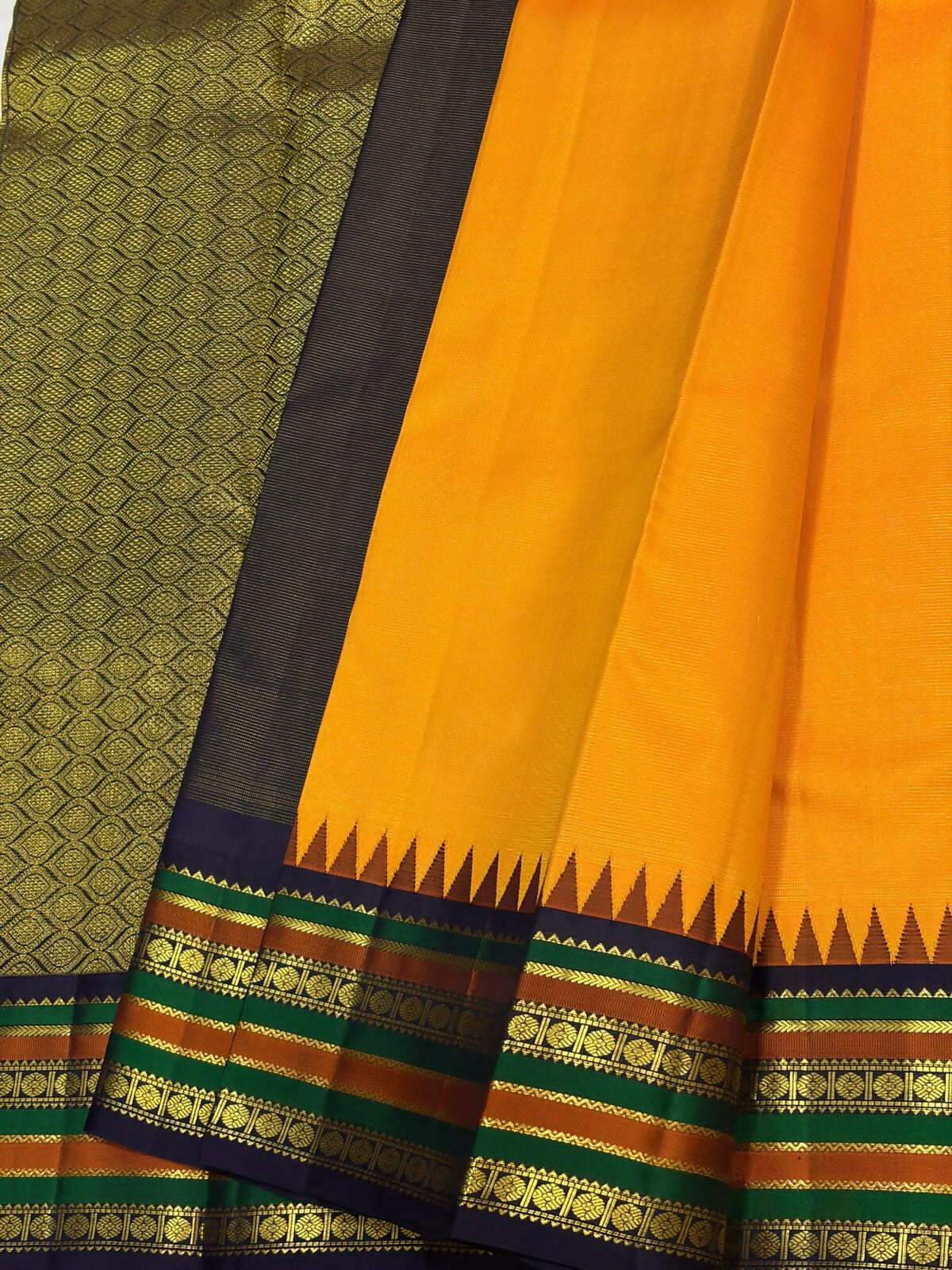 Pure Kanchipuram Handloom Bridal Silk Sarees 2 gram Zari vaira oosi With Silk Mark Certified 27500/-