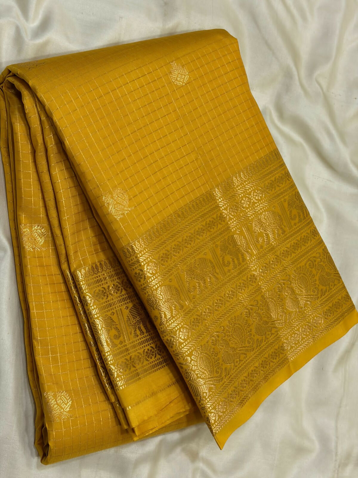 Pure Kanchipuram Handloom Silk Sarees 1 gram Zari vaira oosi checks With Silk Mark Certified 19500/-