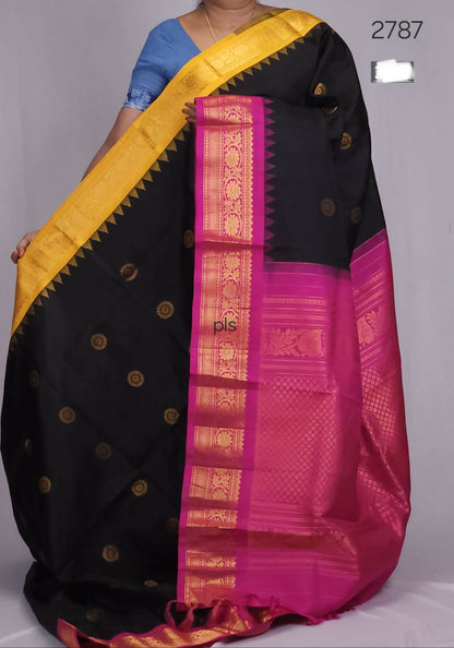 Handloom Gadwal pure silk sarees with kuttu borders contrast pallu and blouse........💛💛💛 Silk mark certified products Price : 23499+ ship each 👇