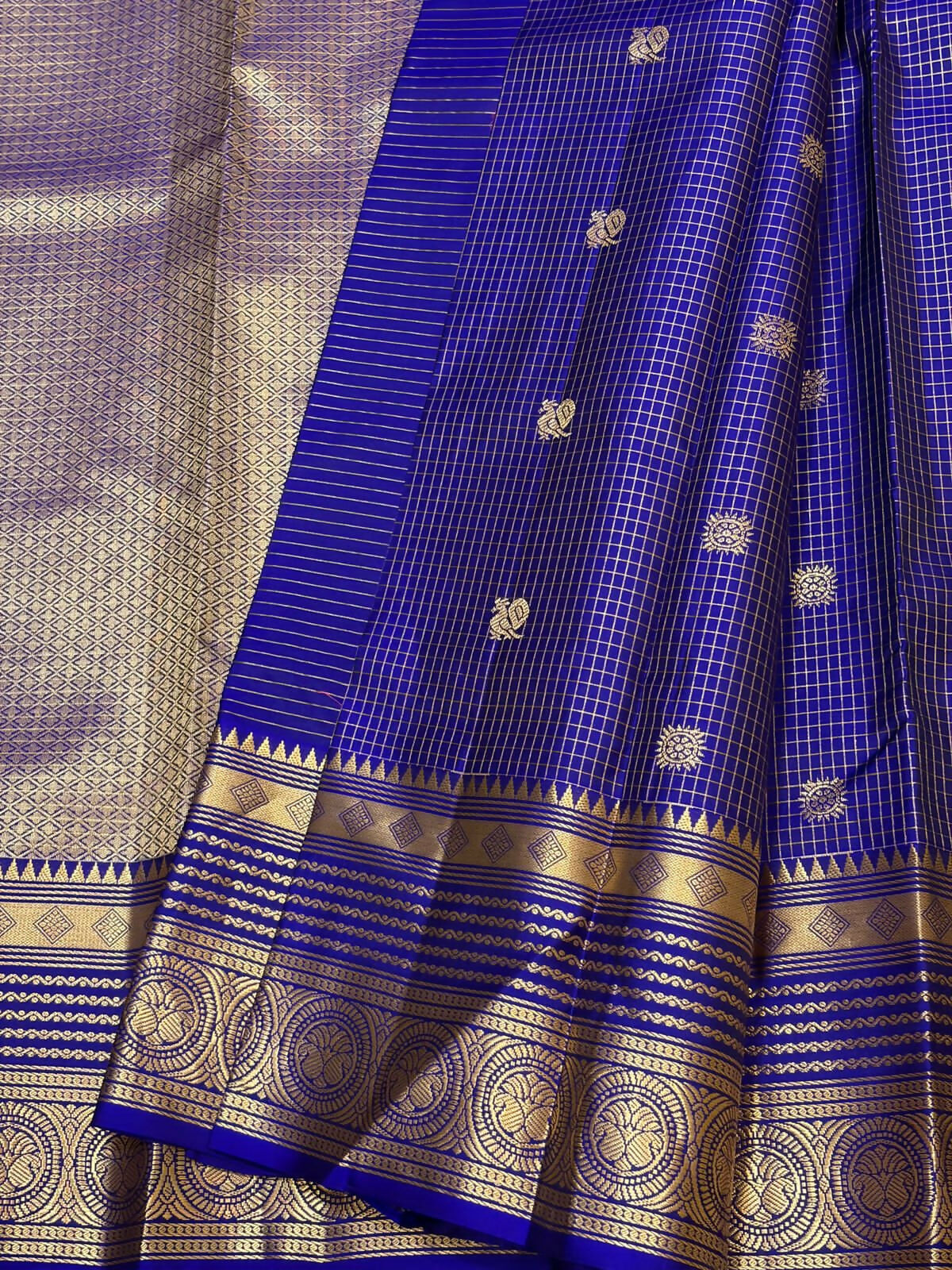 Pure Kanchipuram Handloom Silk Sarees 1 gram Zari vaira oosi checks With Silk Mark Certified 19500/-