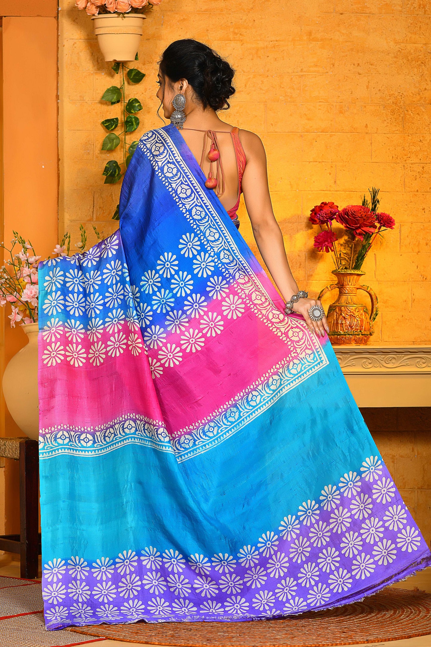 Beautiful Design Motif Block Printed Handloom Pure Silk Sarees