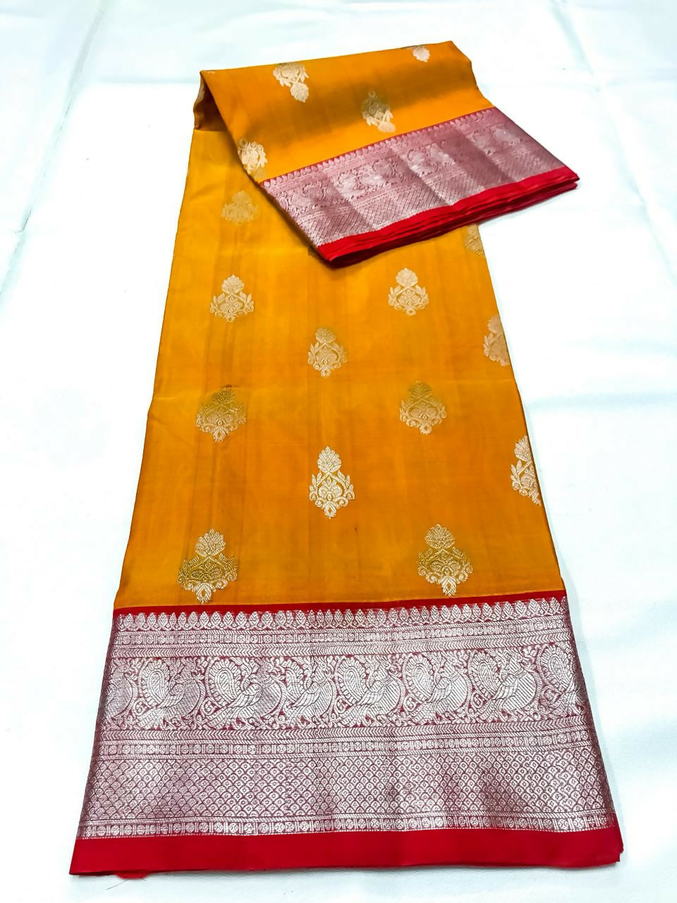 Handloom venkatagiri pattu sarees