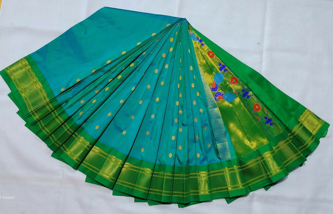 *Kalanjali pure silk paithani* 100% pure silk Handloom saree Allover butties Contrast blouse *Price : 23500/- + shipping*