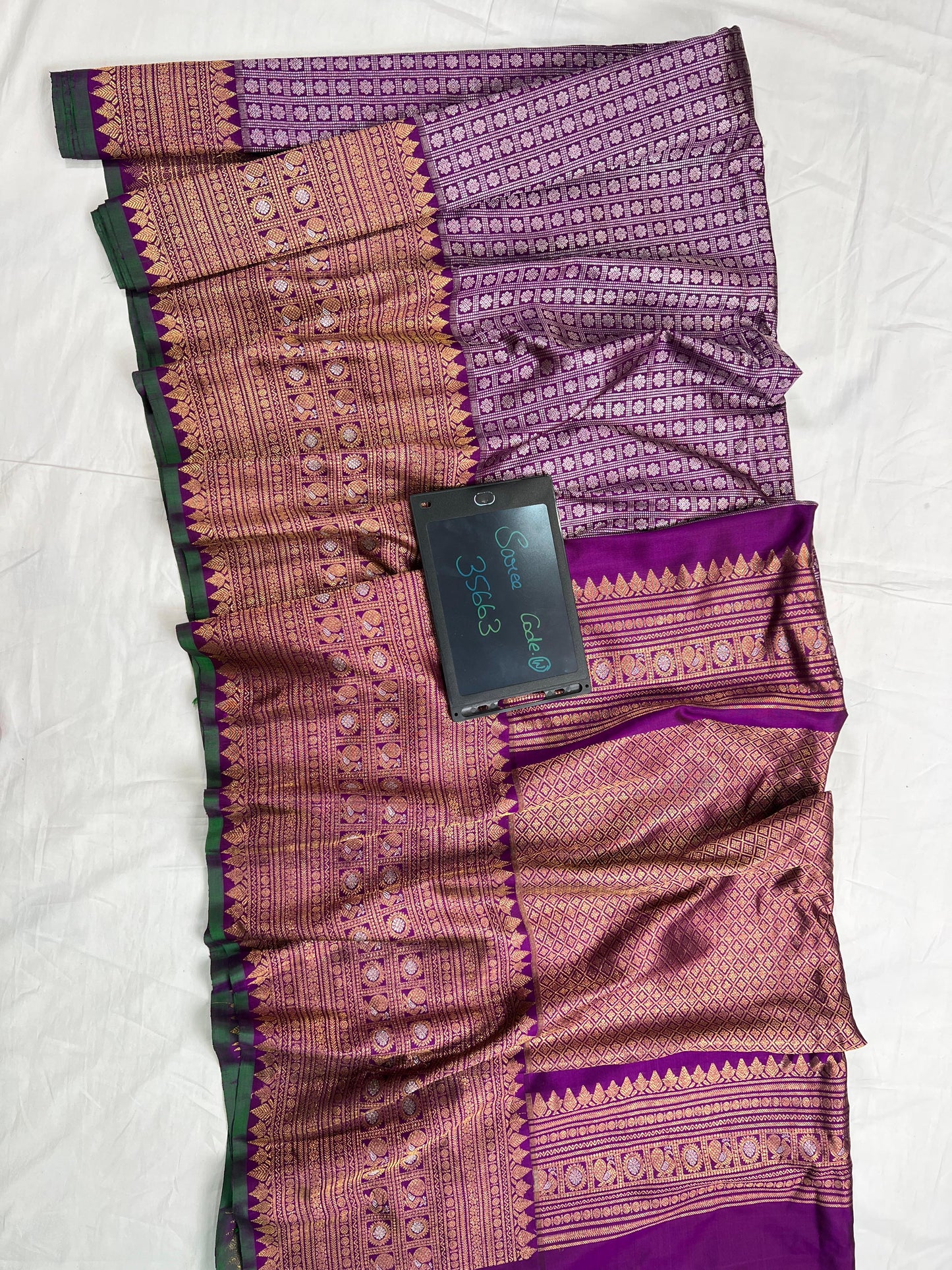 Cream & Grey Gadwal Pure Silk Handloom Meena Brocade Sarees With All Over Butta