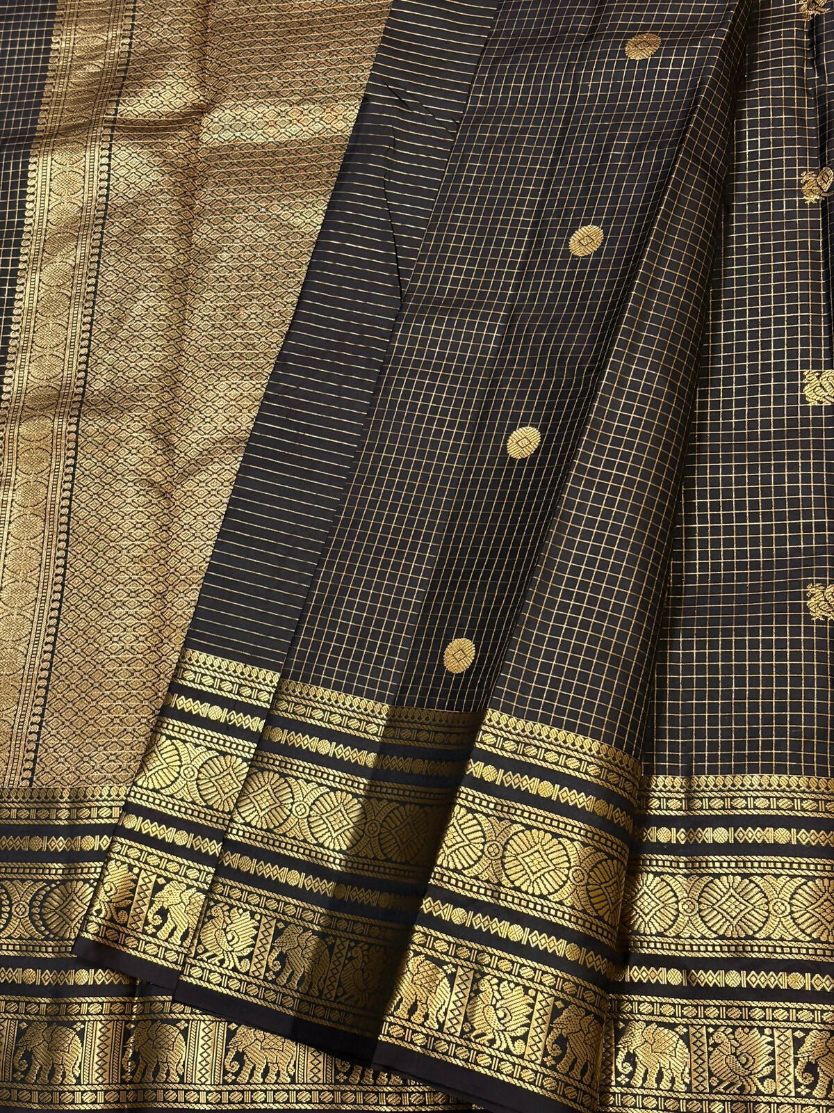 Pure Kanchipuram Handloom Silk Sarees 1 gram Zari vaira oosi checks With Silk Mark Certified 19500/-