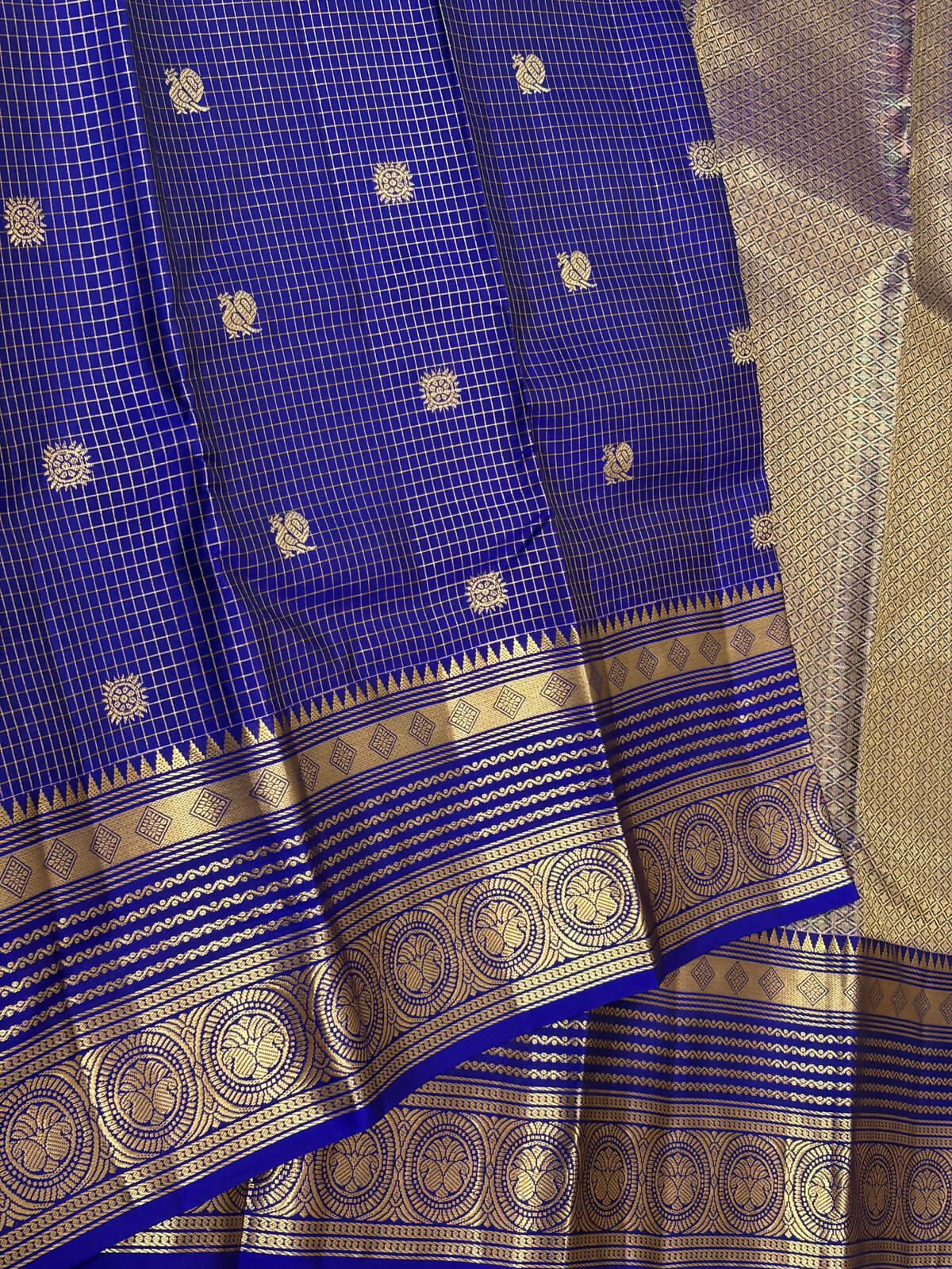 Pure Kanchipuram Handloom Silk Sarees 1 gram Zari vaira oosi checks With Silk Mark Certified 19500/-