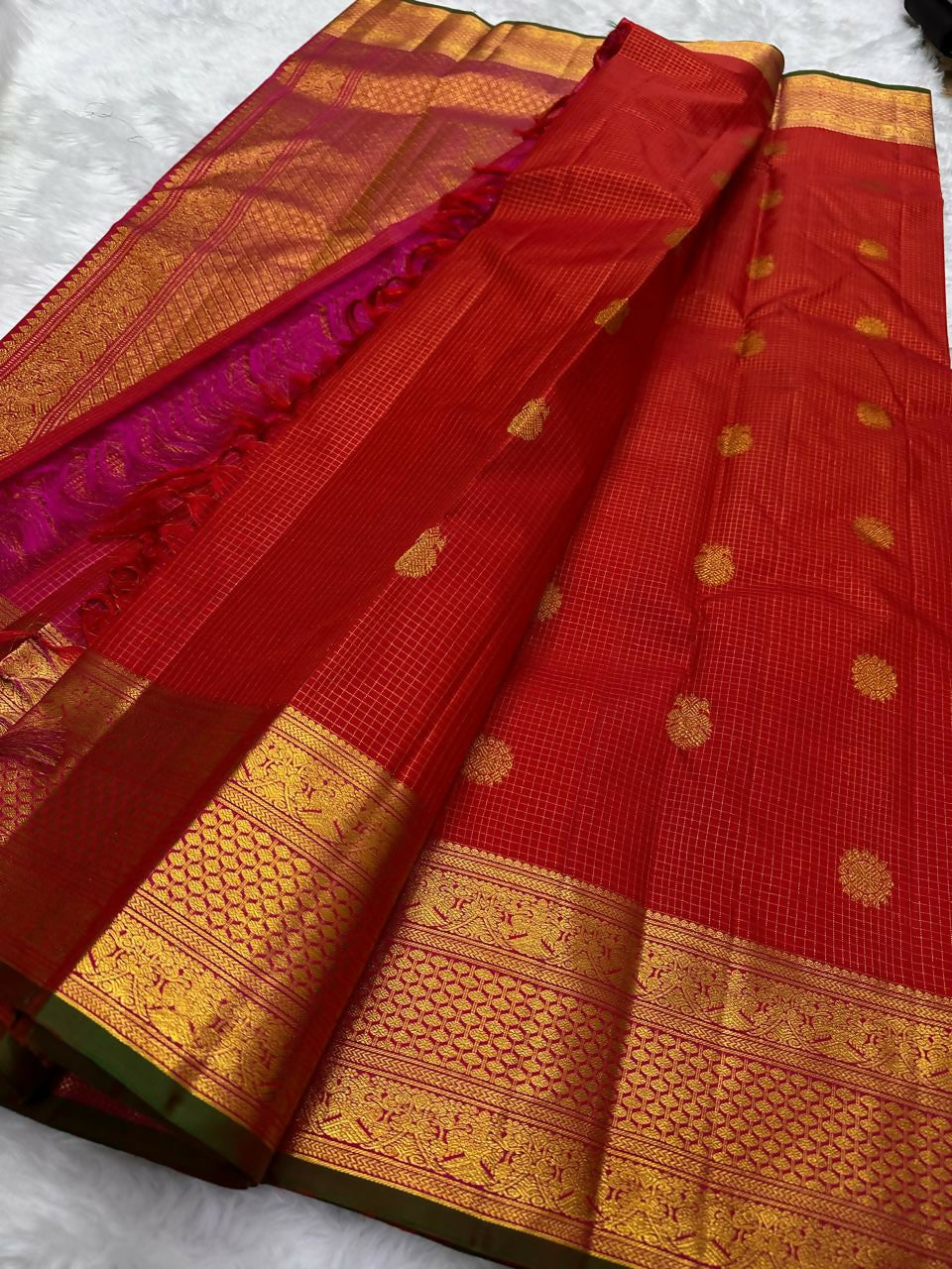 Handloom Kanchipuram Pattu sarees