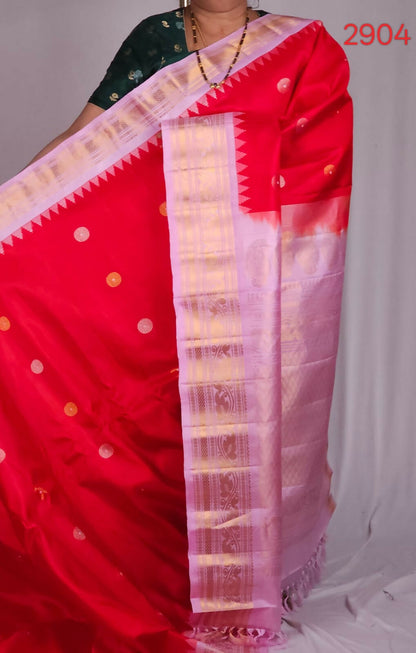 Handloom Gadwal pure silk sarees with kuttu borders contrast pallu and blouse........💛💛💛 Silk mark certified products Price : 23499+ ship each 👇