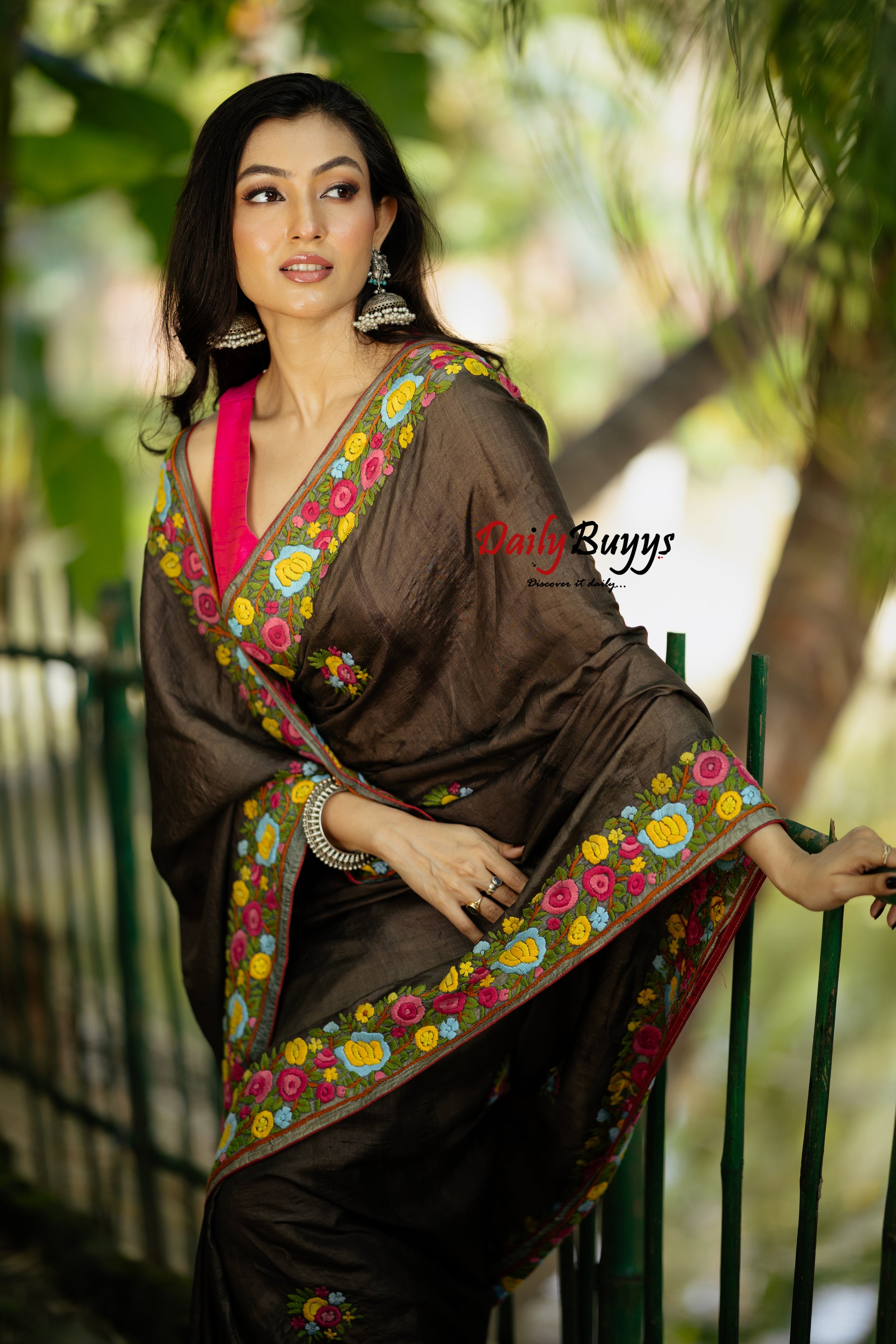 TUSSAR WONDERS  Image