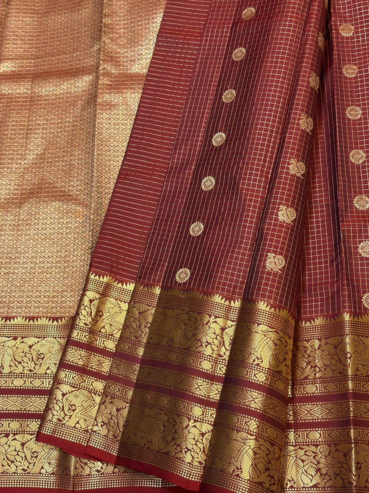 Pure Kanchipuram Handloom Silk Sarees 1 gram Zari vaira oosi checks With Silk Mark Certified 19500/-