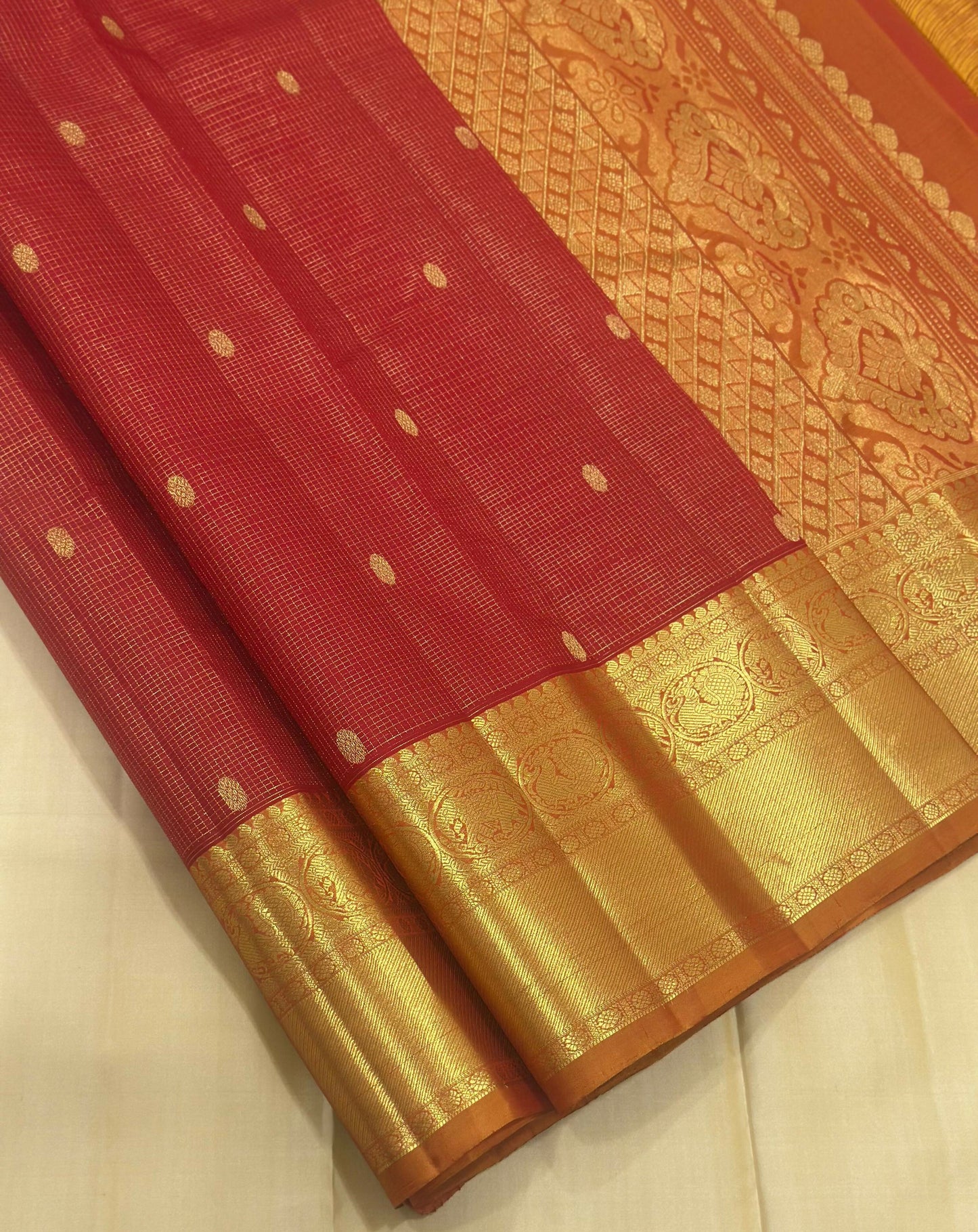 Pure Kanchipuram Handloom Bridal Silk Sarees 2 gram Zari With Silk Mark Certified 22000/- Vaira oosi