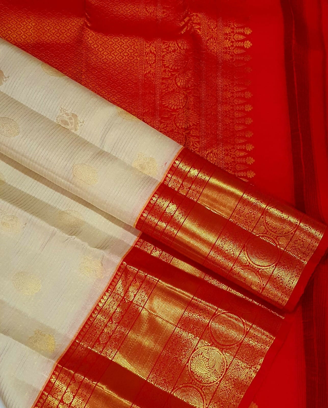 Pure Kanchipuram Handloom Silk Sarees, Korvai vaira oosi