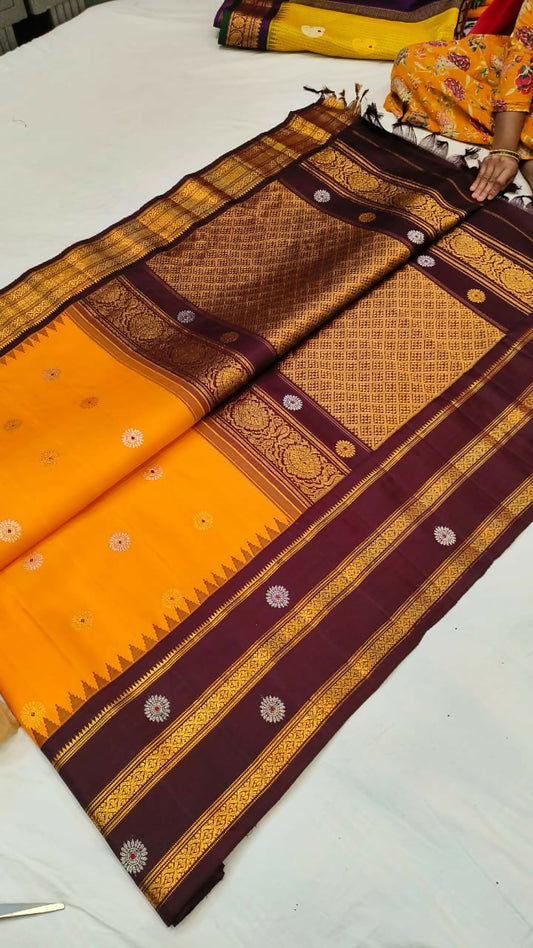 Buy Sarees, Salwar & Kurtis Online -Dailybuyys