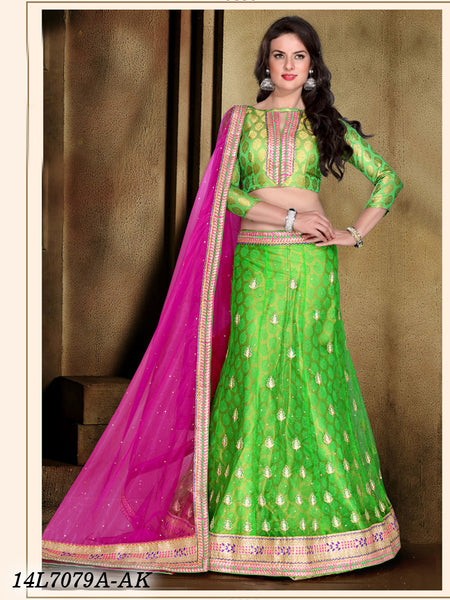 Light Pink & Green Embroidered Lehenga set Design by Tamanna Punjabi Kapoor  at Pernia's Pop Up Shop 2024