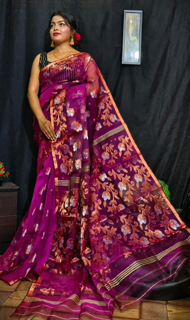 Magenta with copper zari detail work soft Dhakai Jamdani Sarees