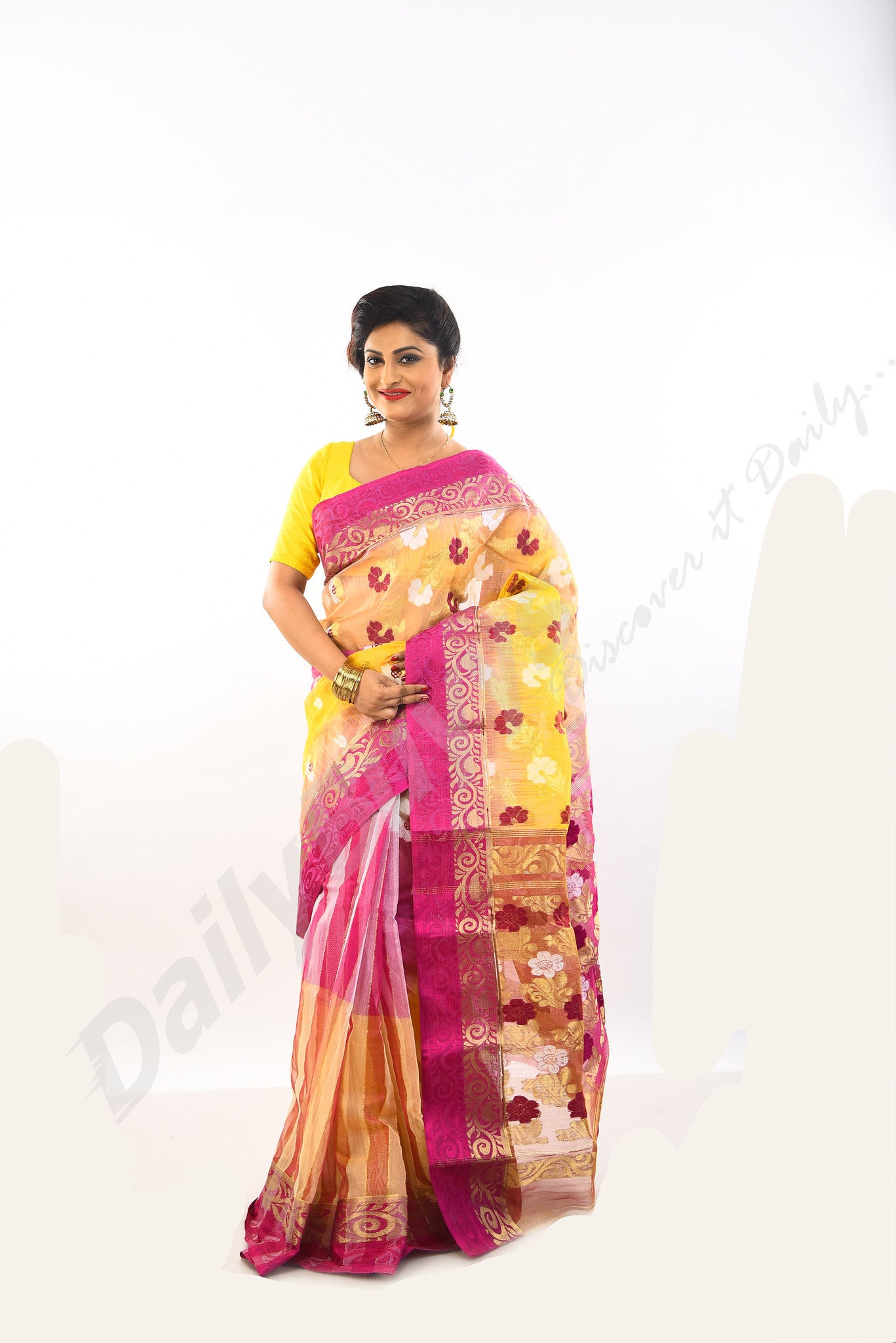 Violet Golden Dhakai Jamdani Sarees