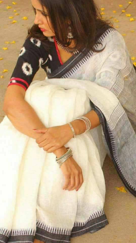 White Pure Linen Sarees - Dailybuyys