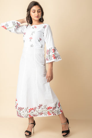 White Block Printed Kurtis Dress Red Imported Long Indo Western Kurtis Get Extra 10% Discount on All Prepaid Transaction Wear Get Extra 10% Discount on All Prepaid Transaction