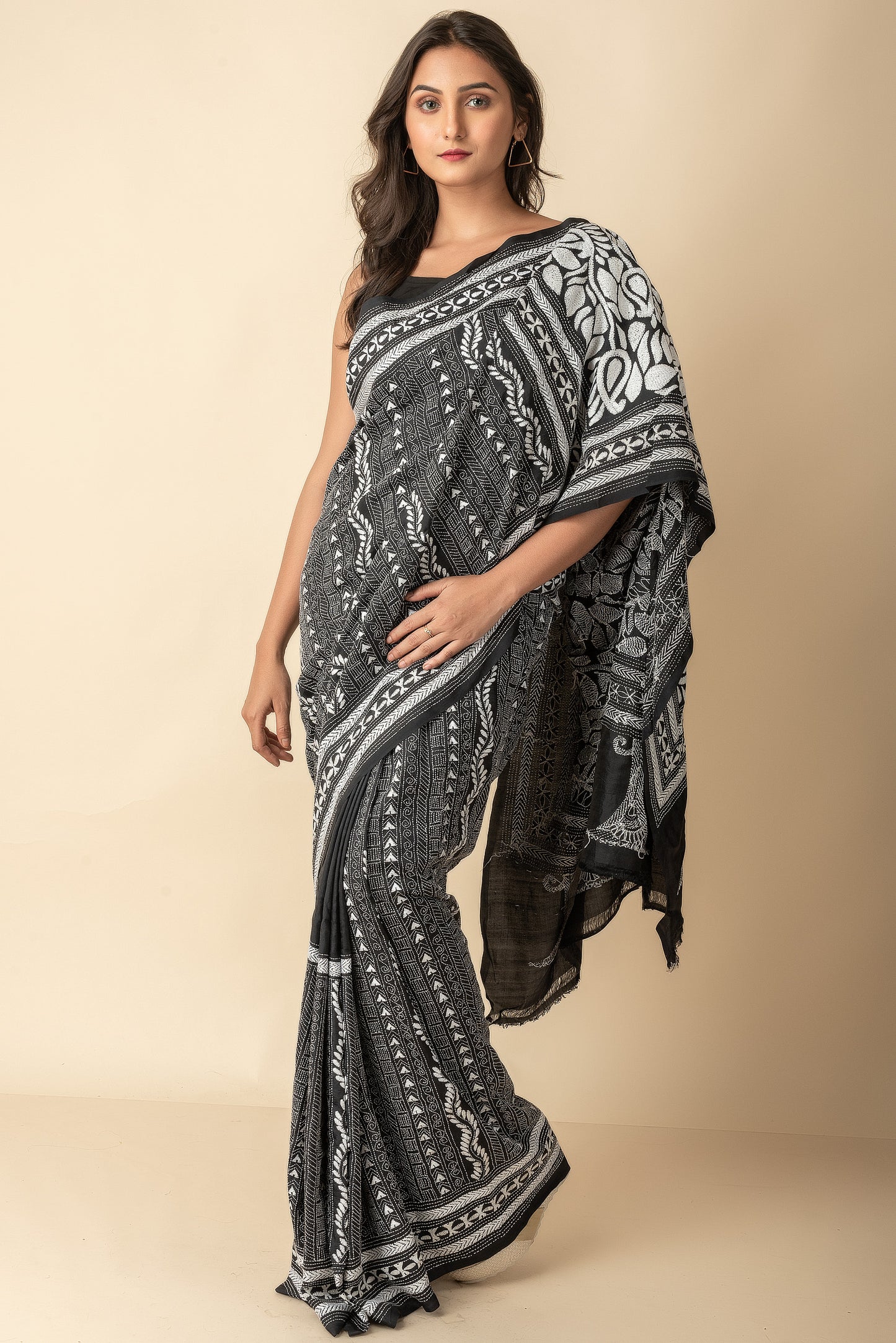 Black and White  Kantha Stitch Silk Saree